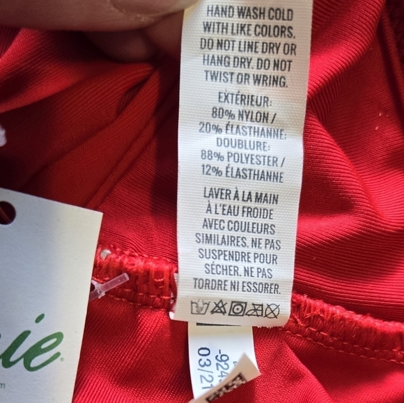 Aerie Tie Front Red Halter Bikini Top, Size Medium, NWT - Picture 5 of 7